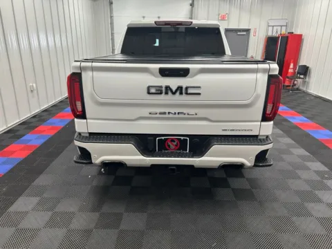 More photos of 2022 GMC Sierra 1500 Denali Ultimate at Bridgeland Auto Brokers, NY