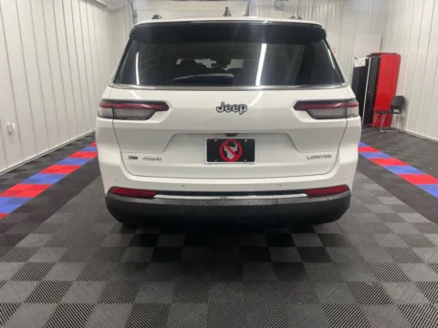 More photos of 2021 Jeep Grand Cherokee L Limited at Bridgeland Auto Brokers, NY