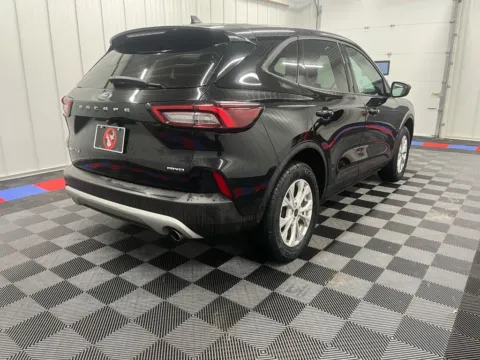 Photos of 2025 Ford Escape Active for sale in Bridgeport, NY at Bridgeland Auto Brokers