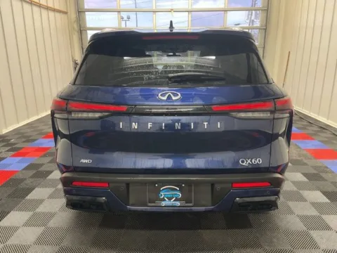 More photos of 2024 INFINITI QX60 LUXE at Bridgeland Auto Brokers, NY