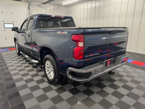 More photos of 2020 Chevrolet Silverado 1500 LT at Bridgeland Auto Brokers, NY