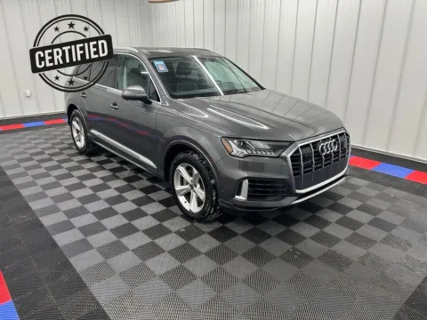 Photos of 2024 Audi Q7 45 Premium Plus for sale in Bridgeport, NY at Bridgeland Auto Brokers