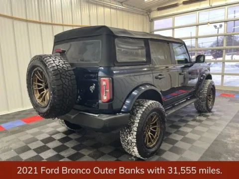 Another view of 2021 Ford Bronco Outer Banks for sale in Bridgeport, NY at Bridgeland Auto Brokers