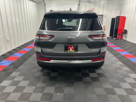 More photos of 2023 Jeep Grand Cherokee L Limited at Bridgeland Auto Brokers, NY