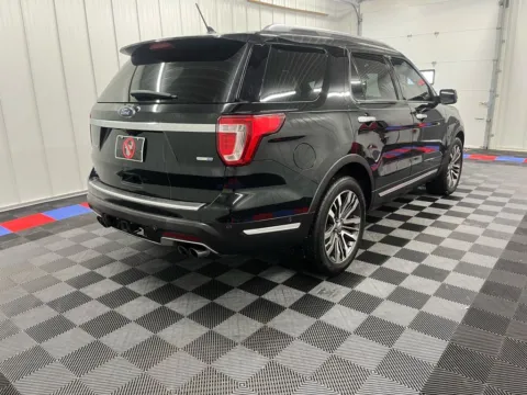 Photos of 2018 Ford Explorer Platinum for sale in Bridgeport, NY at Bridgeland Auto Brokers