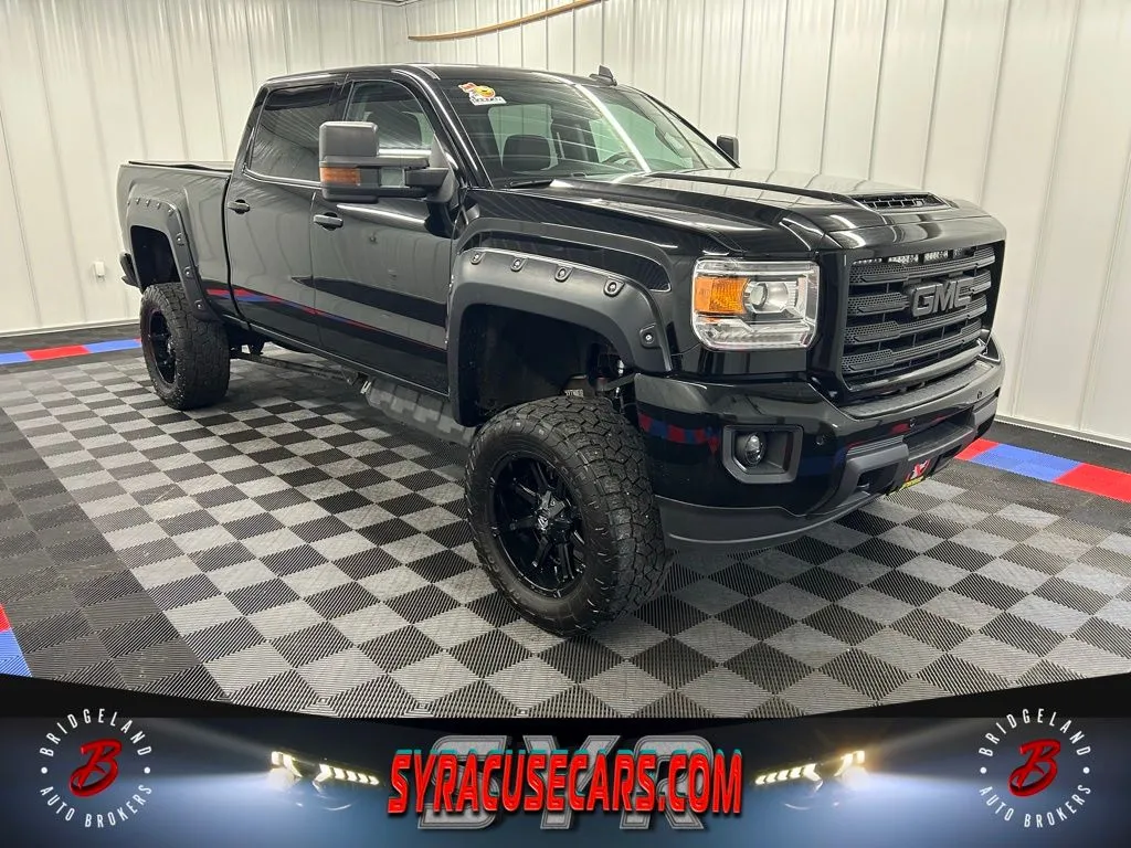 2017 GMC Sierra 2500HD SLT for sale in Bridgeport, NY