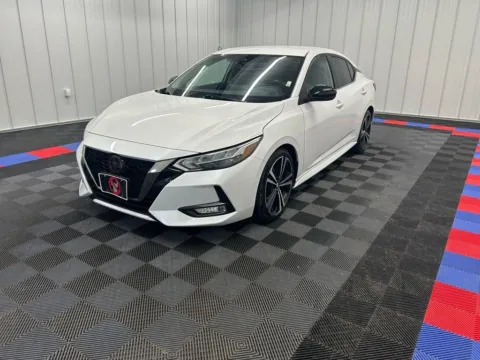 More photos of 2020 Nissan Sentra SR at Bridgeland Auto Brokers, NY