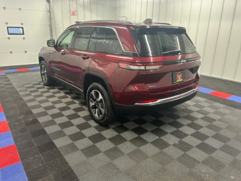 More photos of 2023 Jeep Grand Cherokee 4xe at Bridgeland Auto Brokers, NY