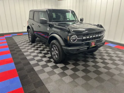 Photos of 2025 Ford Bronco Big Bend for sale in Bridgeport, NY at Bridgeland Auto Brokers