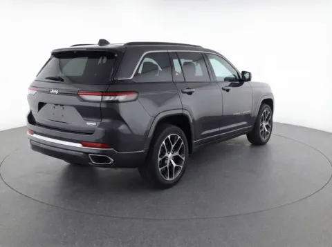More photos of 2024 Jeep Grand Cherokee Summit Reserve 4xe at Bridgeland Auto Brokers, NY