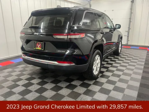 Another view of 2023 Jeep Grand Cherokee Limited for sale in Bridgeport, NY at Bridgeland Auto Brokers