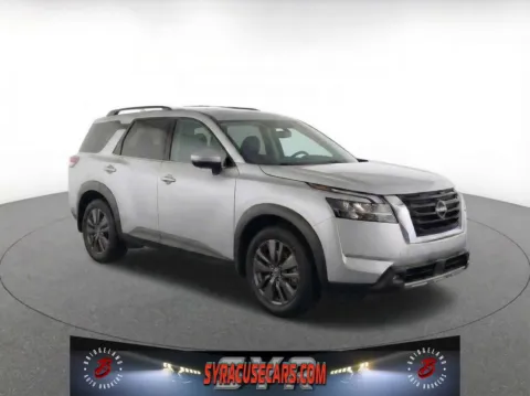 Silver 2022 Nissan Pathfinder SV for sale in Bridgeport, NY