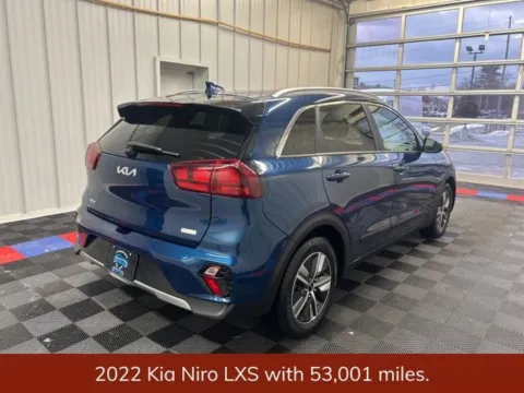 Another view of 2022 Kia Niro LXS for sale in Bridgeport, NY at Bridgeland Auto Brokers