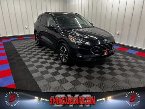 Blue 2021 Ford Escape SE for sale in Bridgeport, NY