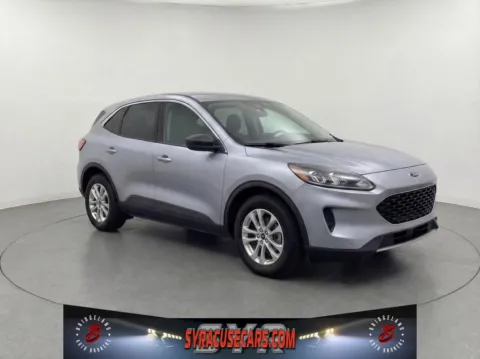 Silver 2022 Ford Escape SE for sale in Bridgeport, NY