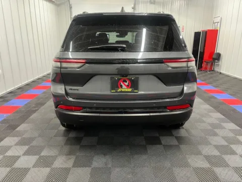 More photos of 2023 Jeep Grand Cherokee Altitude X at Bridgeland Auto Brokers, NY