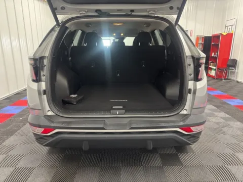 More photos of 2023 Hyundai Tucson SEL at Bridgeland Auto Brokers, NY