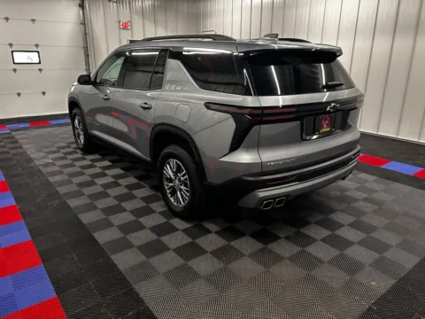 More photos of 2025 Chevrolet Traverse LT at Bridgeland Auto Brokers, NY