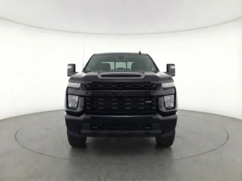 More photos of 2021 Chevrolet Silverado 2500HD Custom at Bridgeland Auto Brokers, NY