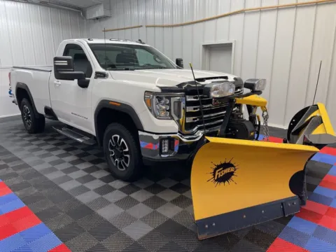 Photos of 2020 GMC Sierra 2500HD SLE for sale in Bridgeport, NY at Bridgeland Auto Brokers