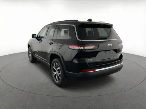 More photos of 2024 Jeep Grand Cherokee L Limited at Bridgeland Auto Brokers, NY