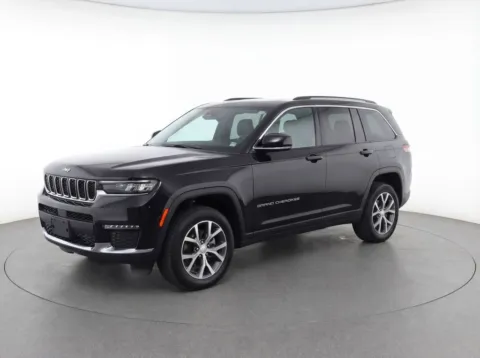 More photos of 2024 Jeep Grand Cherokee L Limited at Bridgeland Auto Brokers, NY