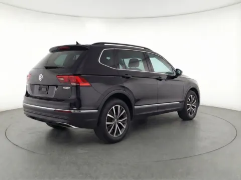 More photos of 2020 Volkswagen Tiguan 2.0T SE at Bridgeland Auto Brokers, NY