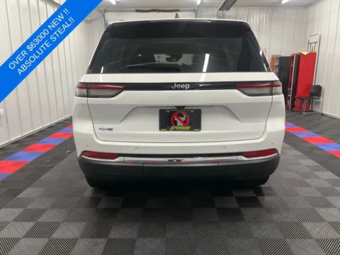 More photos of 2023 Jeep Grand Cherokee 4xe at Bridgeland Auto Brokers, NY