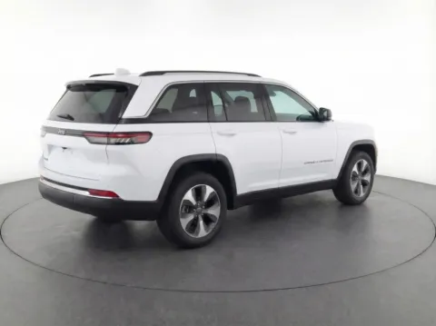 Photos of 2023 Jeep Grand Cherokee 4xe for sale in Bridgeport, NY at Bridgeland Auto Brokers