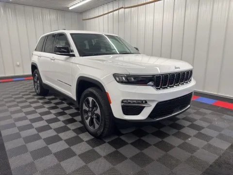 Photos of 2023 Jeep Grand Cherokee 4xe for sale in Bridgeport, NY at Bridgeland Auto Brokers