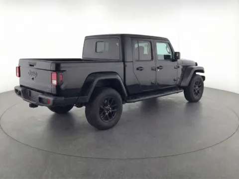 Photos of 2021 Jeep Gladiator Sport for sale in Bridgeport, NY at Bridgeland Auto Brokers