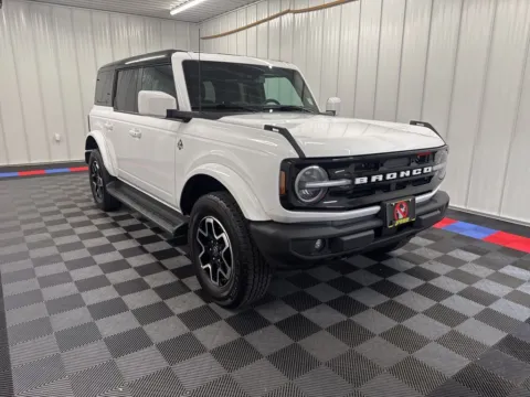 Photos of 2025 Ford Bronco Outer Banks for sale in Bridgeport, NY at Bridgeland Auto Brokers
