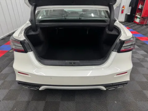 More photos of 2023 Nissan Maxima 3.5 SL at Bridgeland Auto Brokers, NY