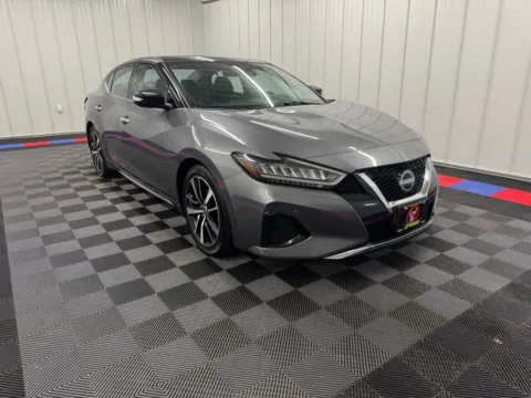 Photos of 2023 Nissan Maxima 3.5 SL for sale in Bridgeport, NY at Bridgeland Auto Brokers