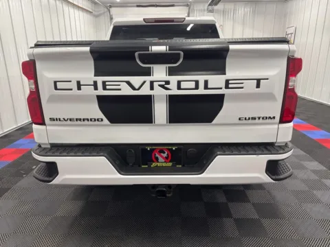 More photos of 2021 Chevrolet Silverado 1500 Custom at Bridgeland Auto Brokers, NY