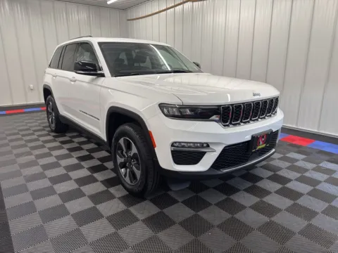 Photos of 2023 Jeep Grand Cherokee 4xe for sale in Bridgeport, NY at Bridgeland Auto Brokers