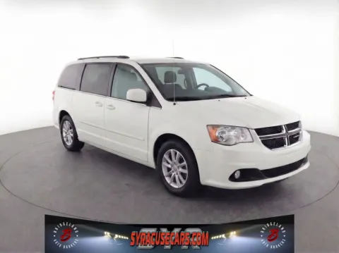 White 2019 Dodge Grand Caravan SXT for sale in Bridgeport, NY