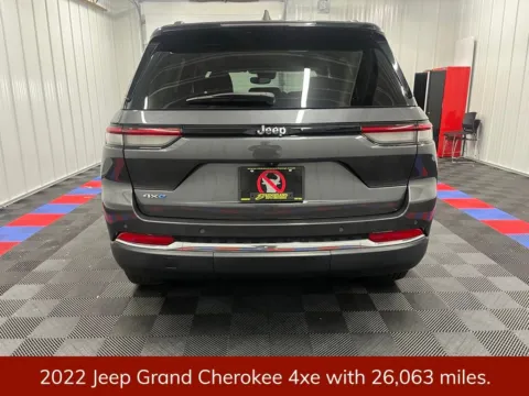 Another view of 2022 Jeep Grand Cherokee 4xe for sale in Bridgeport, NY at Bridgeland Auto Brokers