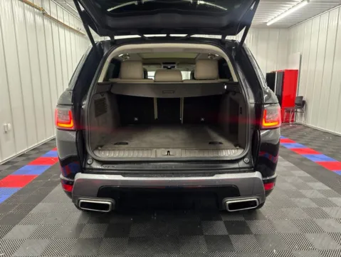 More photos of 2021 Land Rover Range Rover Sport HSE Silver Edition at Bridgeland Auto Brokers, NY