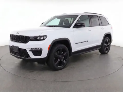 More photos of 2024 Jeep Grand Cherokee L Limited at Bridgeland Auto Brokers, NY