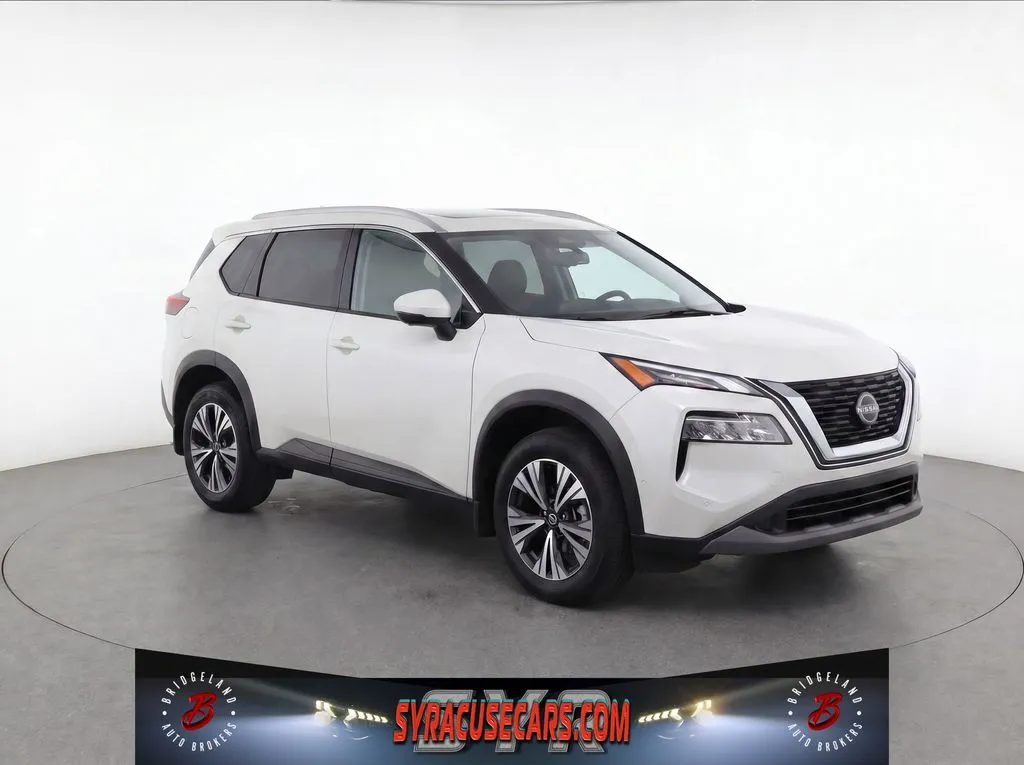 2023 Nissan Rogue SV for sale in Bridgeport, NY