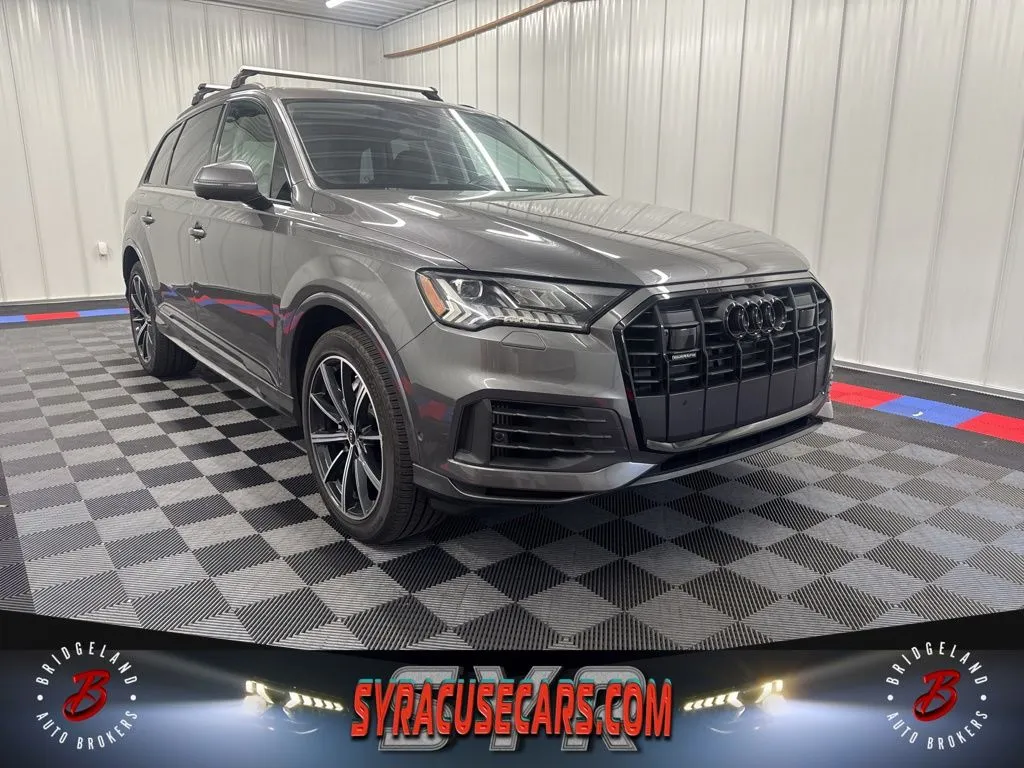 2023 Audi Q7 55 Premium Plus quattro Tiptronic's photo