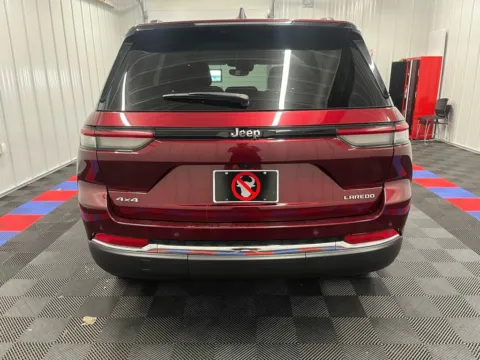 More photos of 2024 Jeep Grand Cherokee Laredo at Bridgeland Auto Brokers, NY