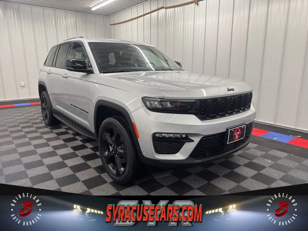 Silver 2024 Jeep Grand Cherokee Limited for sale in Bridgeport, NY