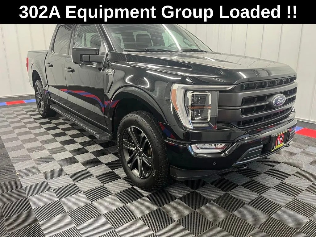 Black 2023 Ford F-150 Lariat for sale in Bridgeport, NY