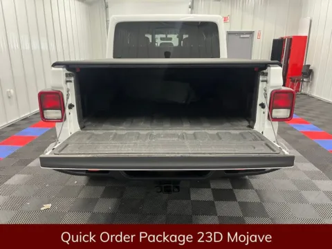 More photos of 2023 Jeep Gladiator Mojave at Bridgeland Auto Brokers, NY