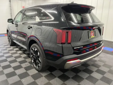 More photos of 2025 Kia Sorento X-Line EX at Bridgeland Auto Brokers, NY