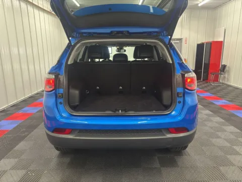 More photos of 2022 Jeep Compass Latitude at Bridgeland Auto Brokers, NY
