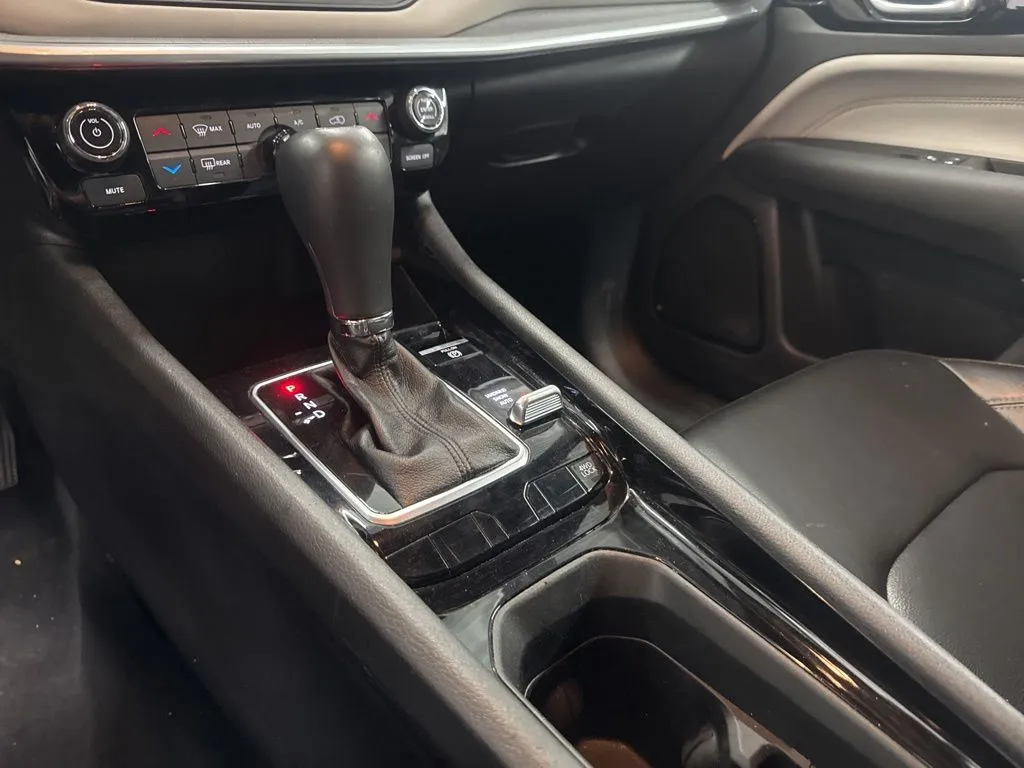 2025 Jeep Compass Limited - Photo 15