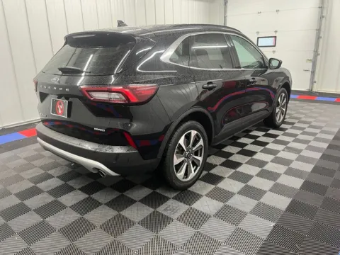 Another view of 2025 Ford Escape Platinum for sale in Bridgeport, NY at Bridgeland Auto Brokers